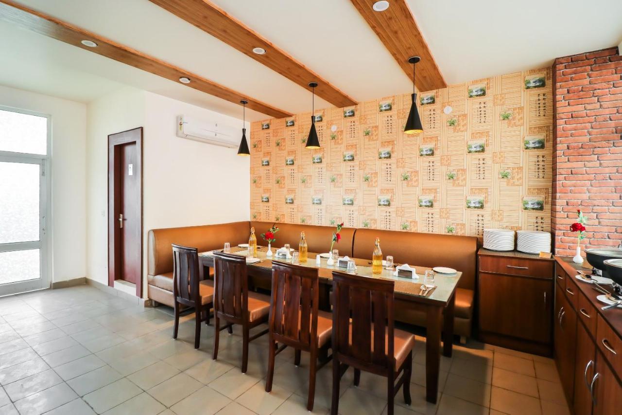 Hotel Grand 81 Faridabad Exterior foto